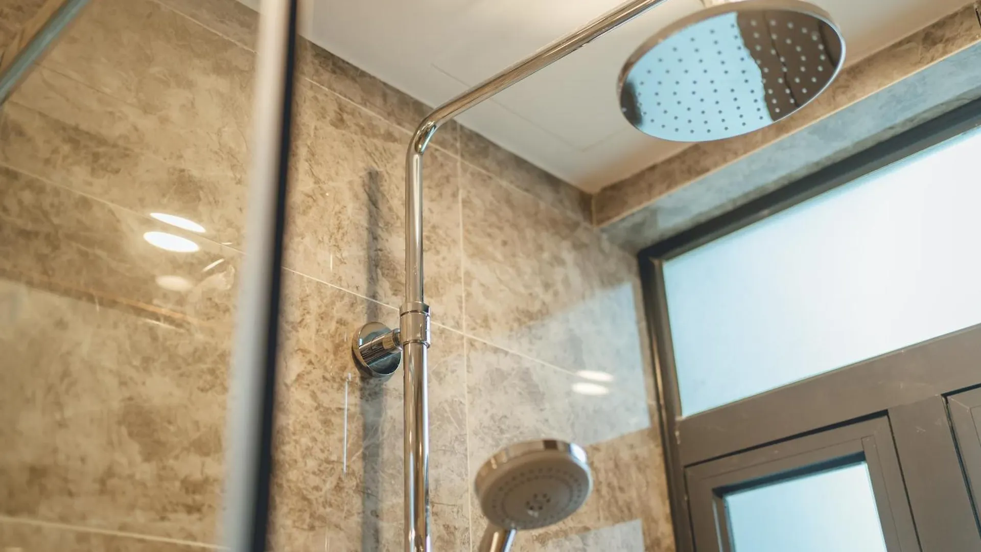 R&F Ebon Elegance 1Br Studio 5Mins Ciq By Our Stay 조호르 바루 아파트