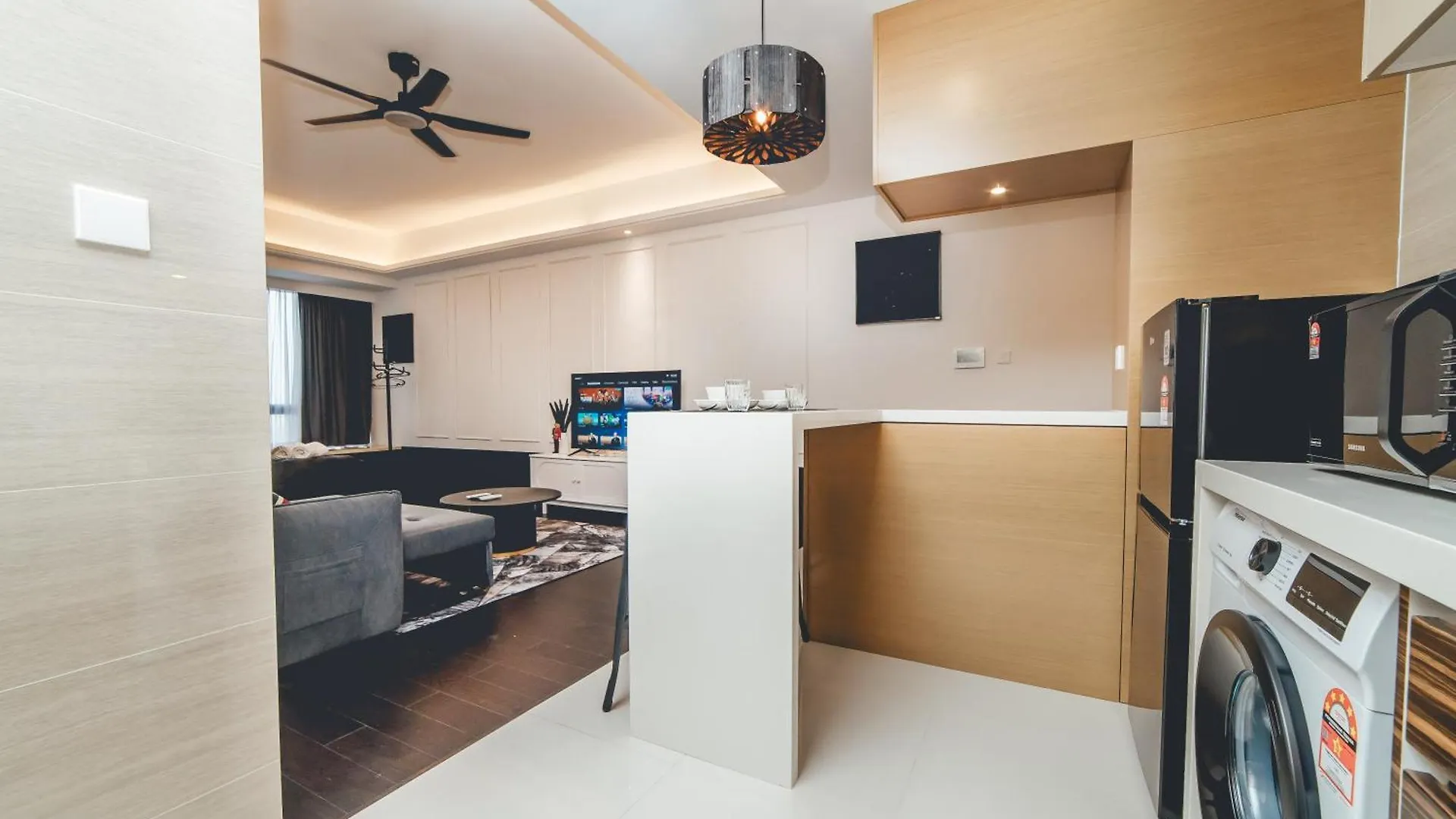 R&F Ebon Elegance 1Br Studio 5Mins Ciq By Our Stay Johor Bahru